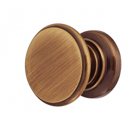 Rokturis poga retro antīks mis.